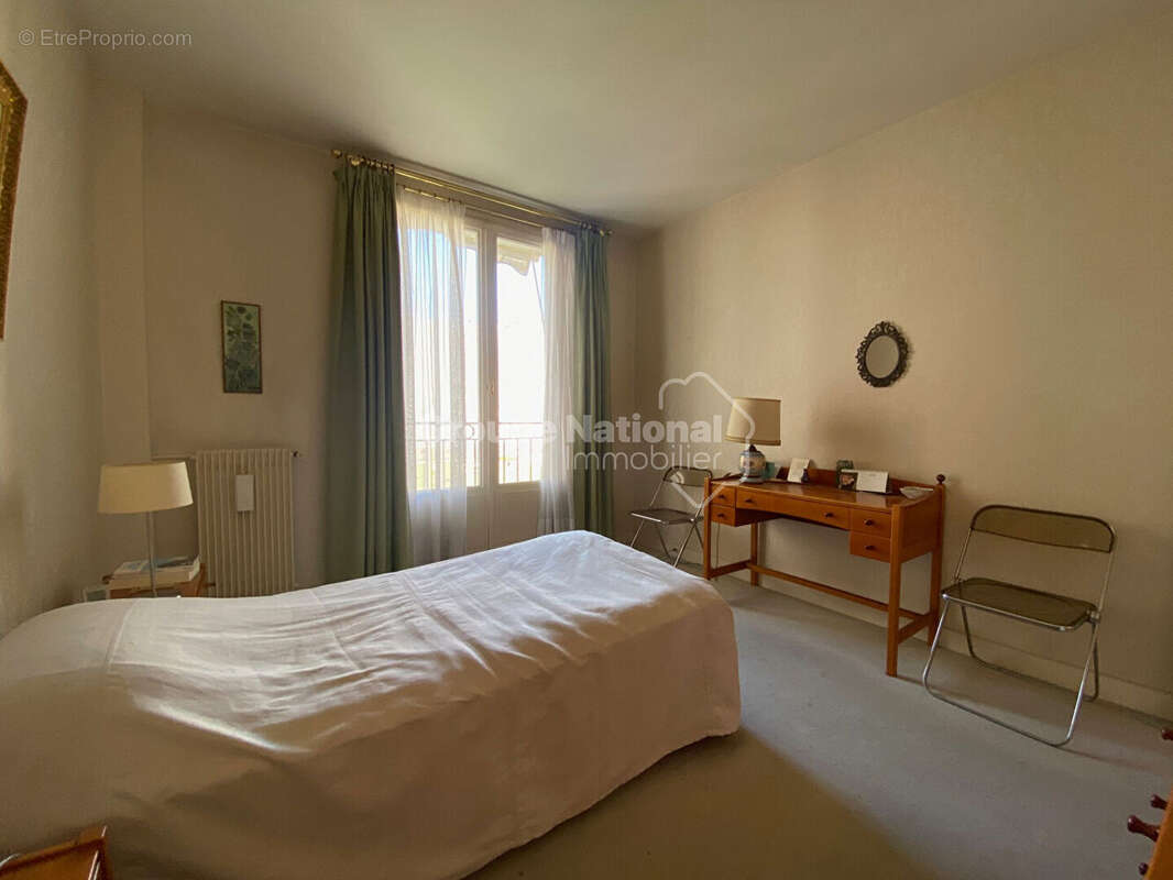 Appartement à VERSAILLES