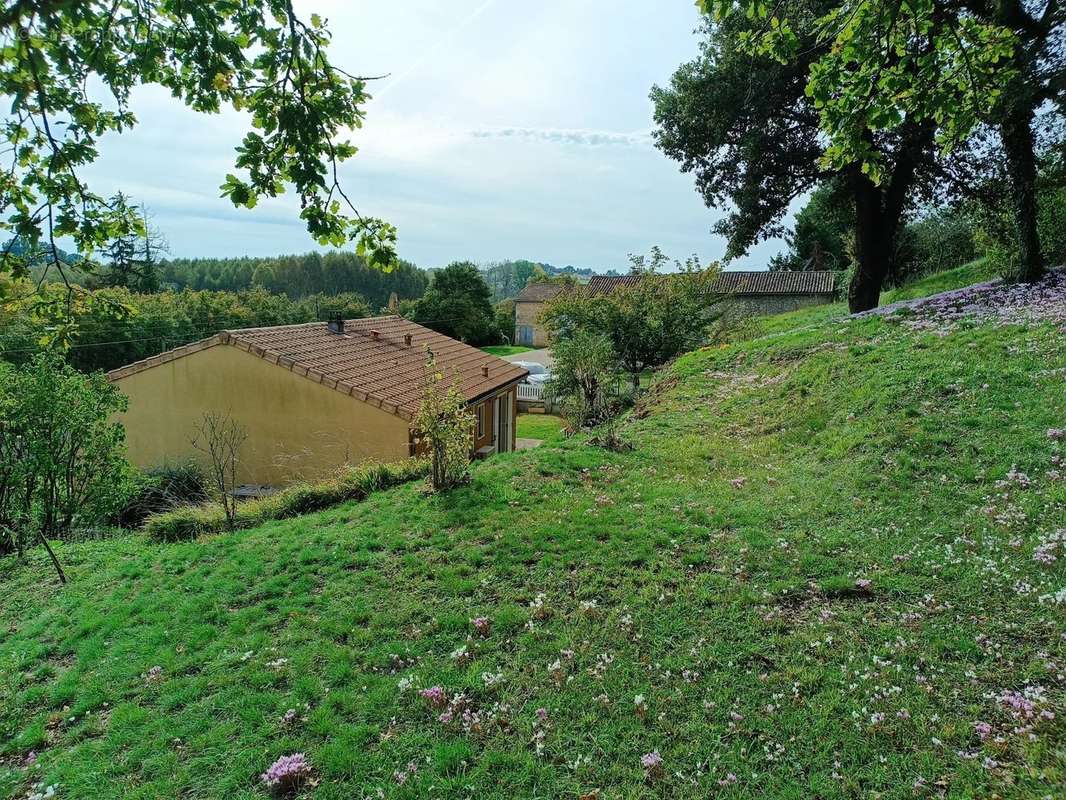 Maison à TAIZE-AIZIE