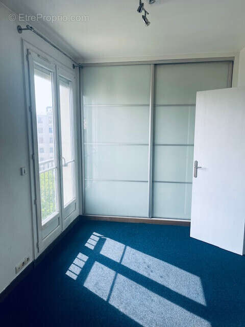 Appartement à AUBERVILLIERS