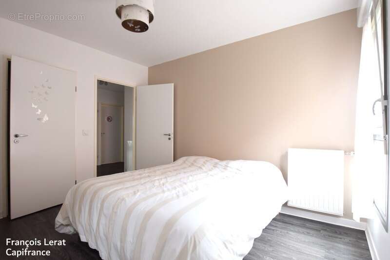 Appartement à L&#039;ILE-SAINT-DENIS