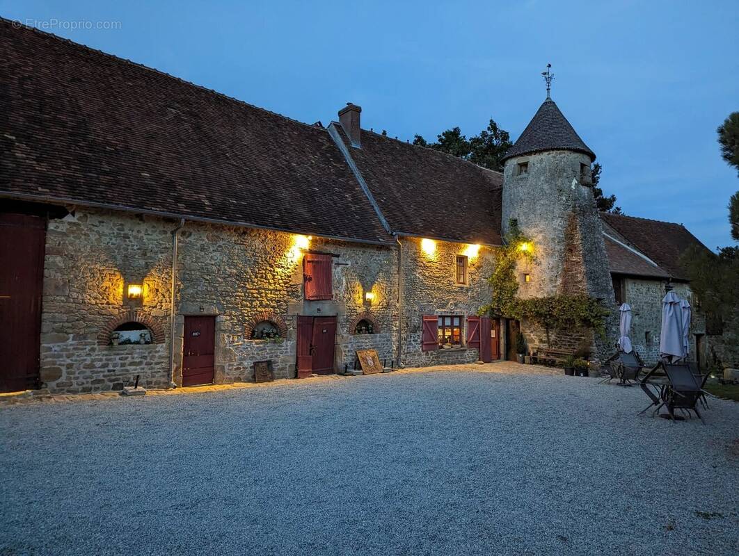 Maison à LA SOUTERRAINE