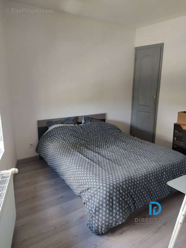 Appartement à AIX-NOULETTE