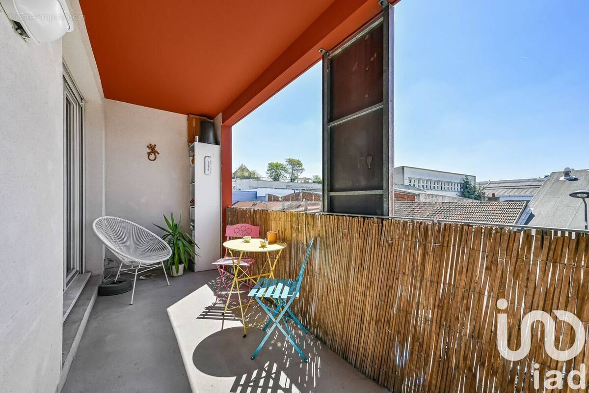 Photo 1 - Appartement à SAINT-DENIS