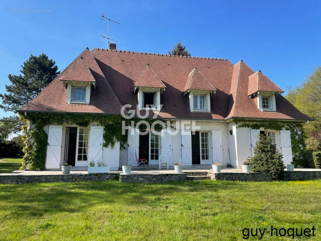 Maison à BERNAY