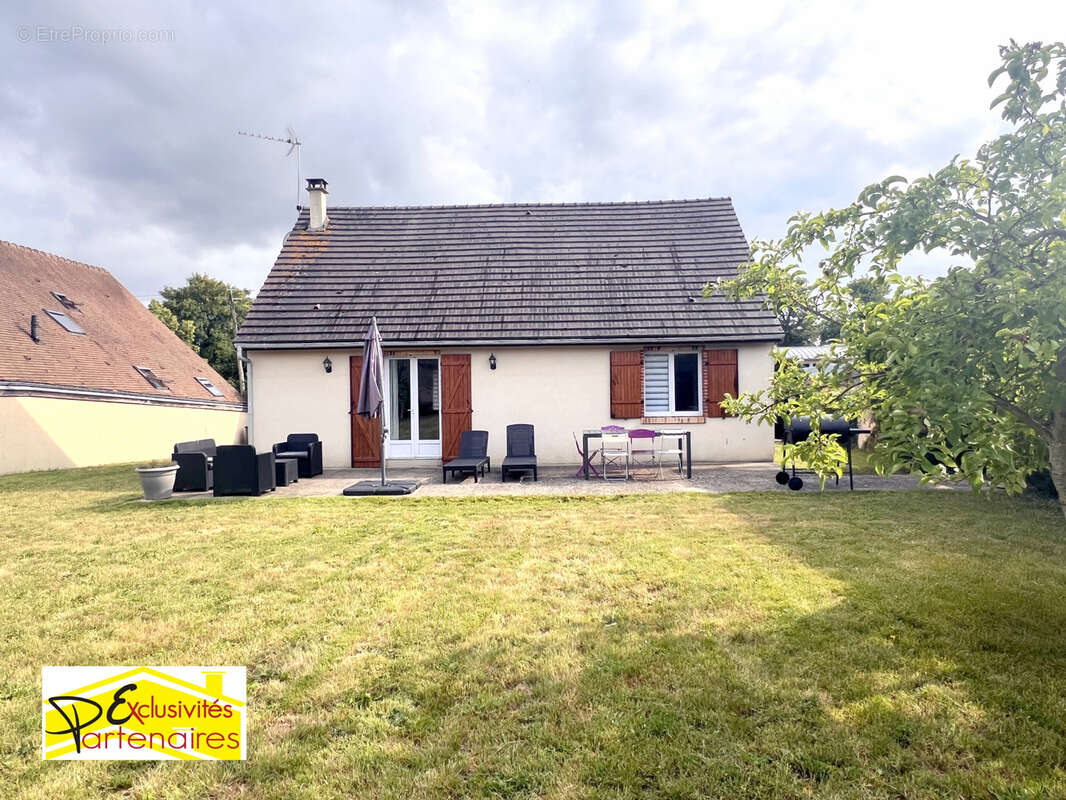 Maison à ABONDANT