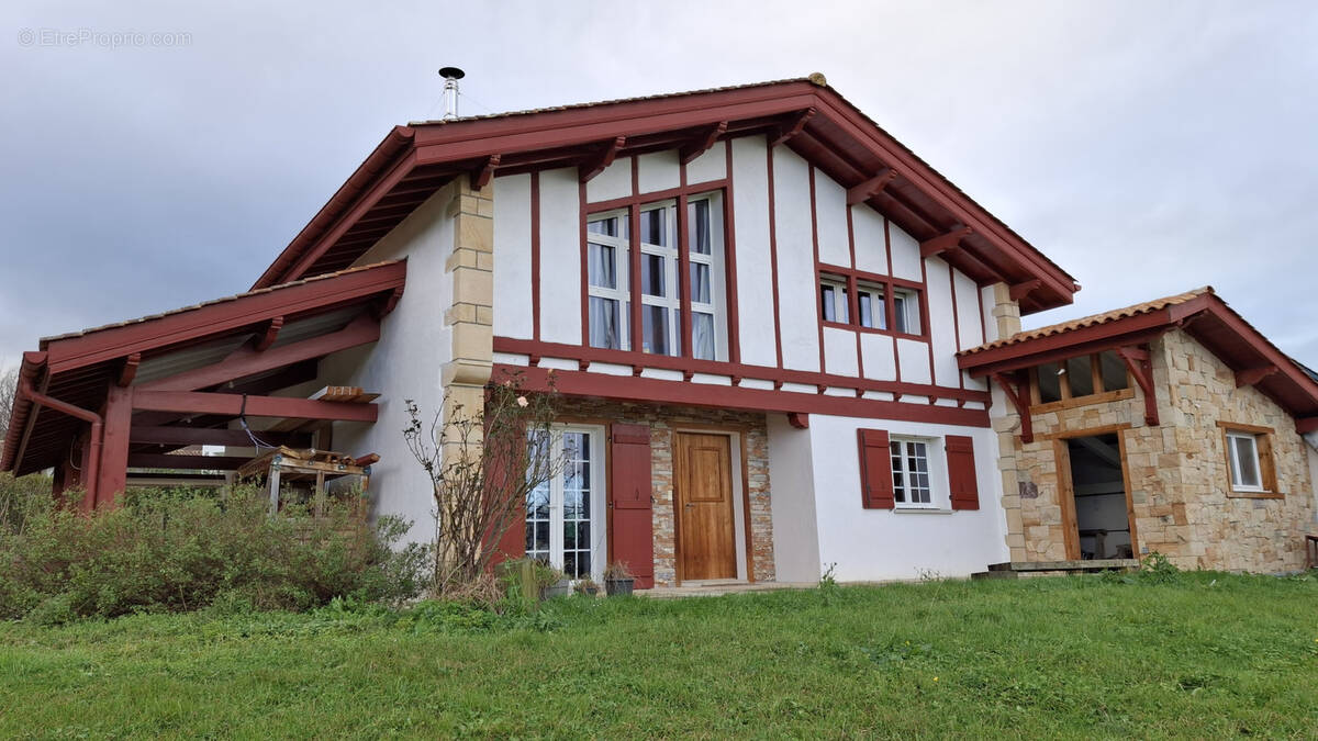 Maison à URRUGNE