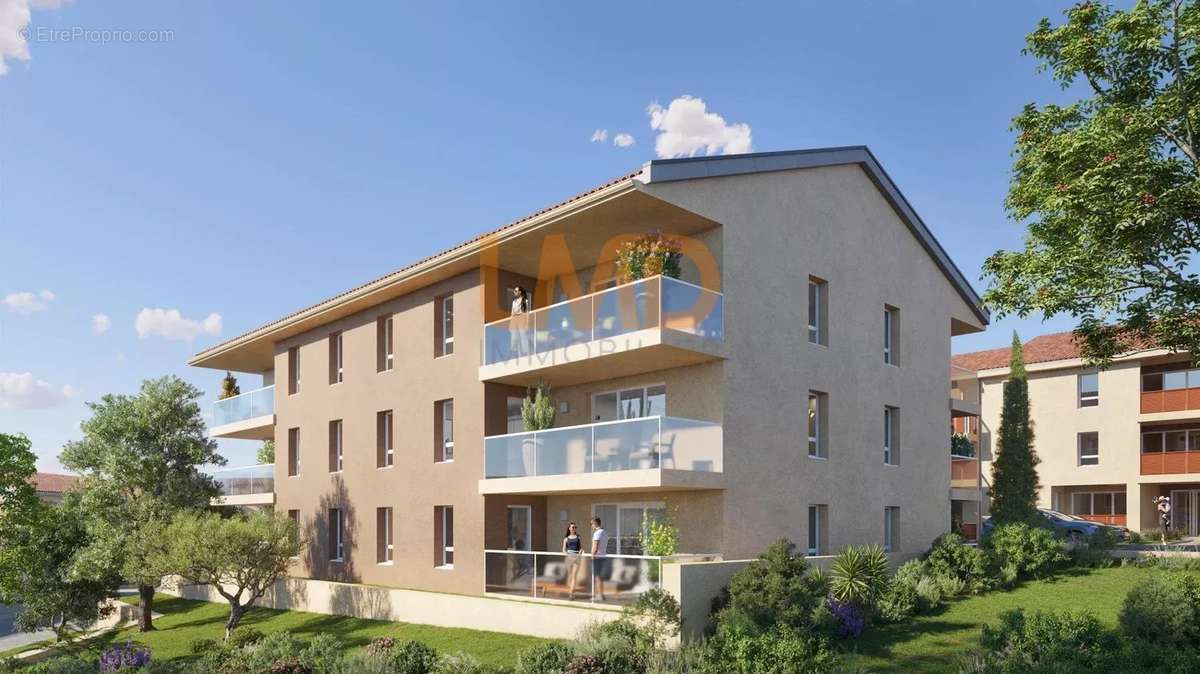 Appartement à PUGET-SUR-ARGENS