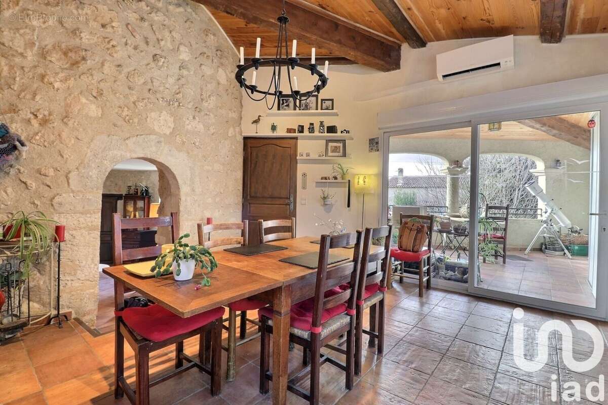 Photo 3 - Maison à ARTIGNOSC-SUR-VERDON