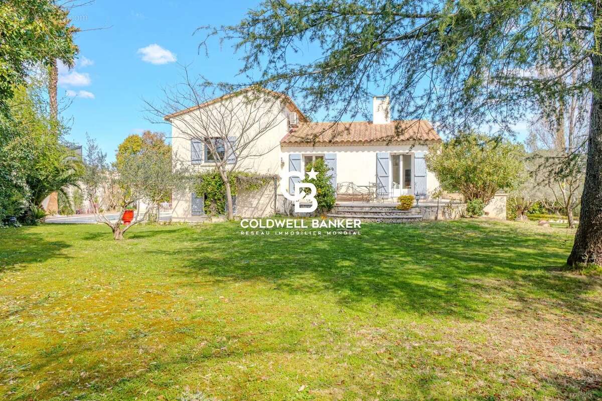 Maison à JACOU
