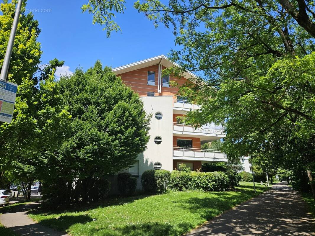Appartement à EYBENS