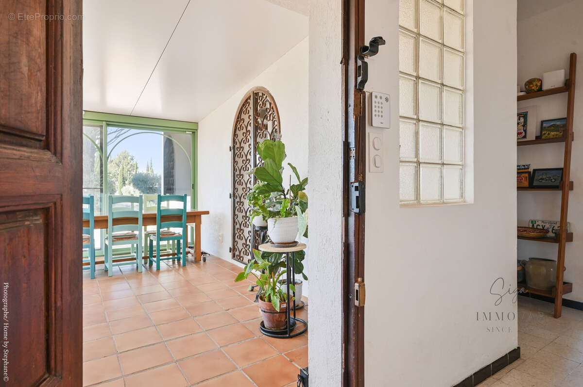 Maison à LE CASTELLET