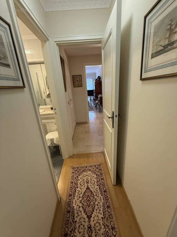 Appartement à LE CANNET