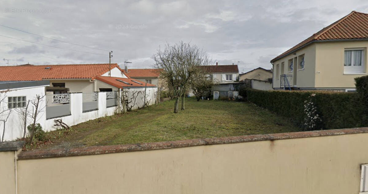 Appartement à POITIERS