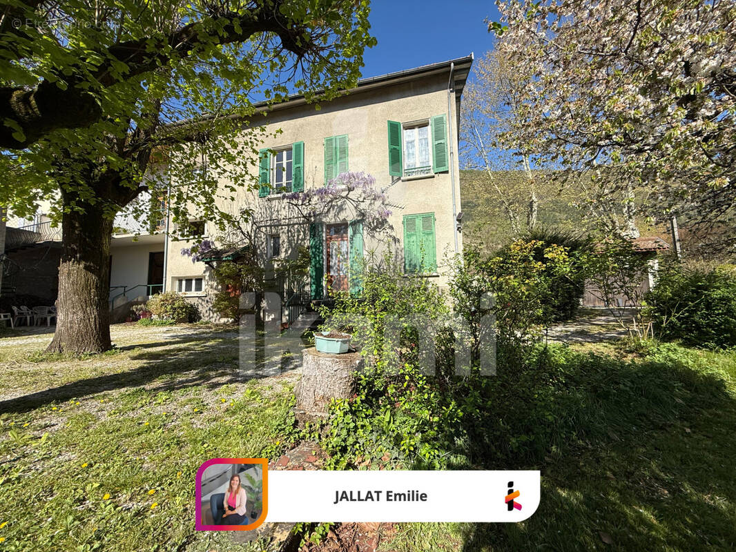 Maison à VIF