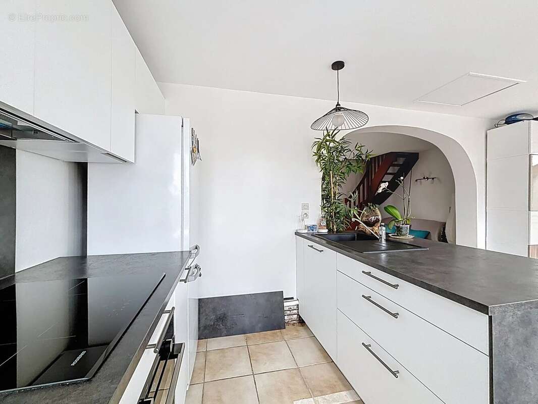 Appartement à SAINT-REMY-L&#039;HONORE