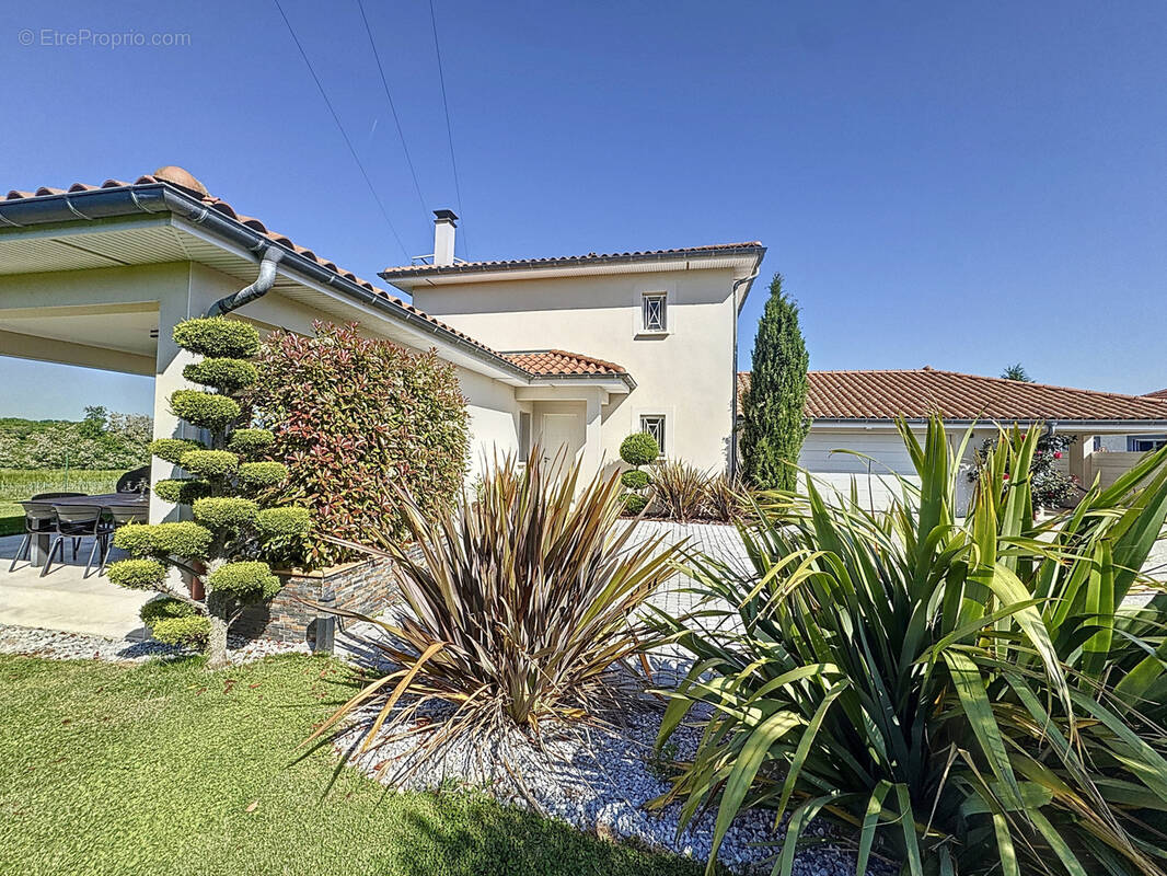 Maison à BOURGOIN-JALLIEU