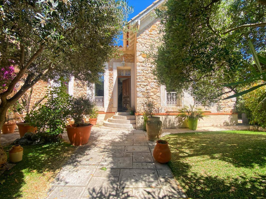 Maison à MARSEILLE-13E