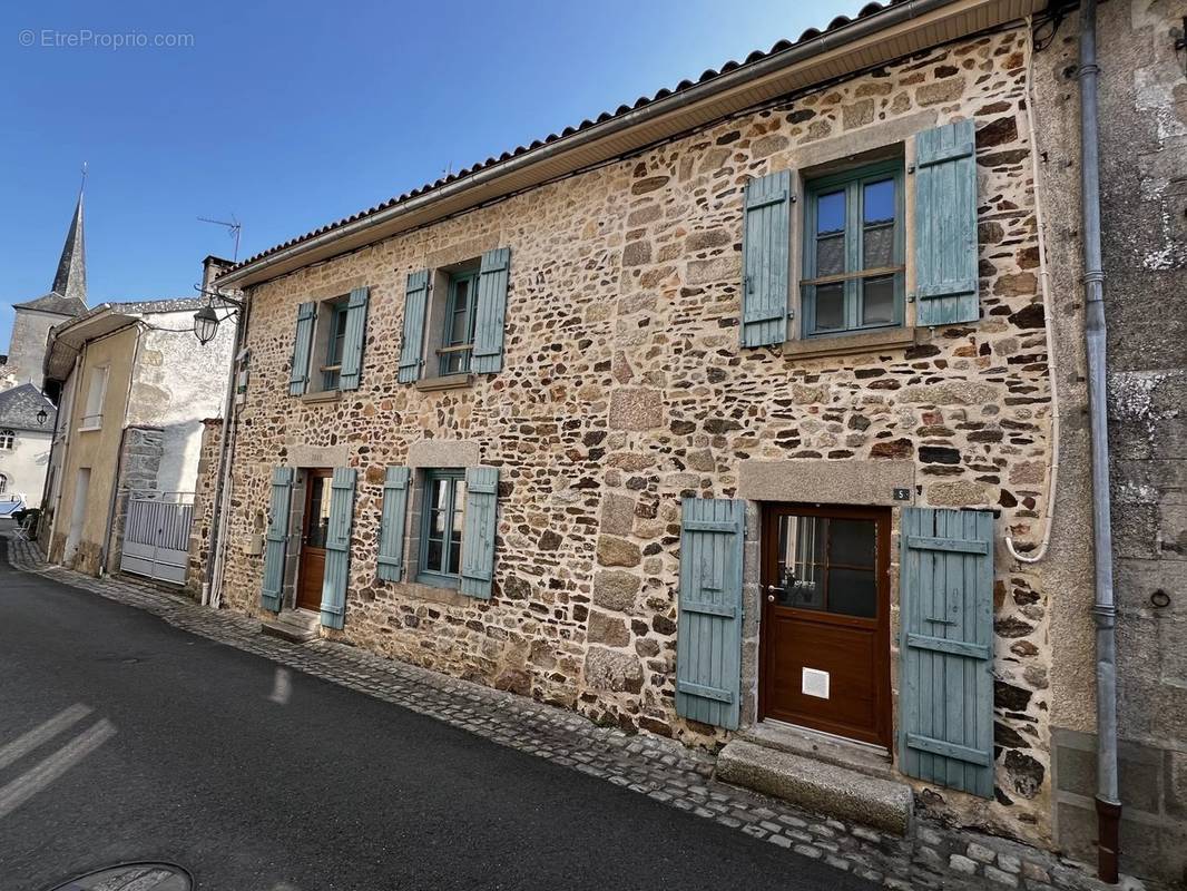 Maison à NOUIC