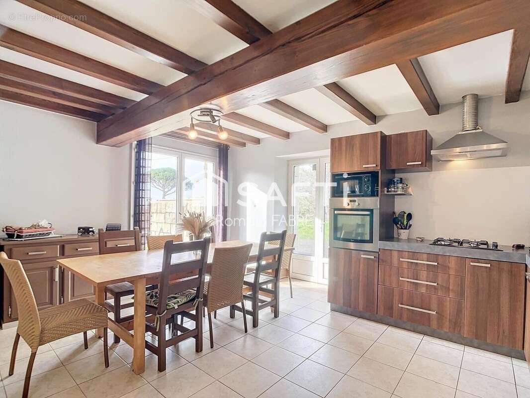 Photo 3 - Maison à SALIGNAC