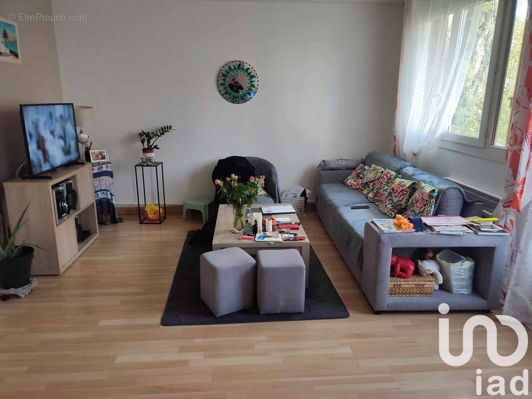 Photo 1 - Appartement à LE PLESSIS-TREVISE