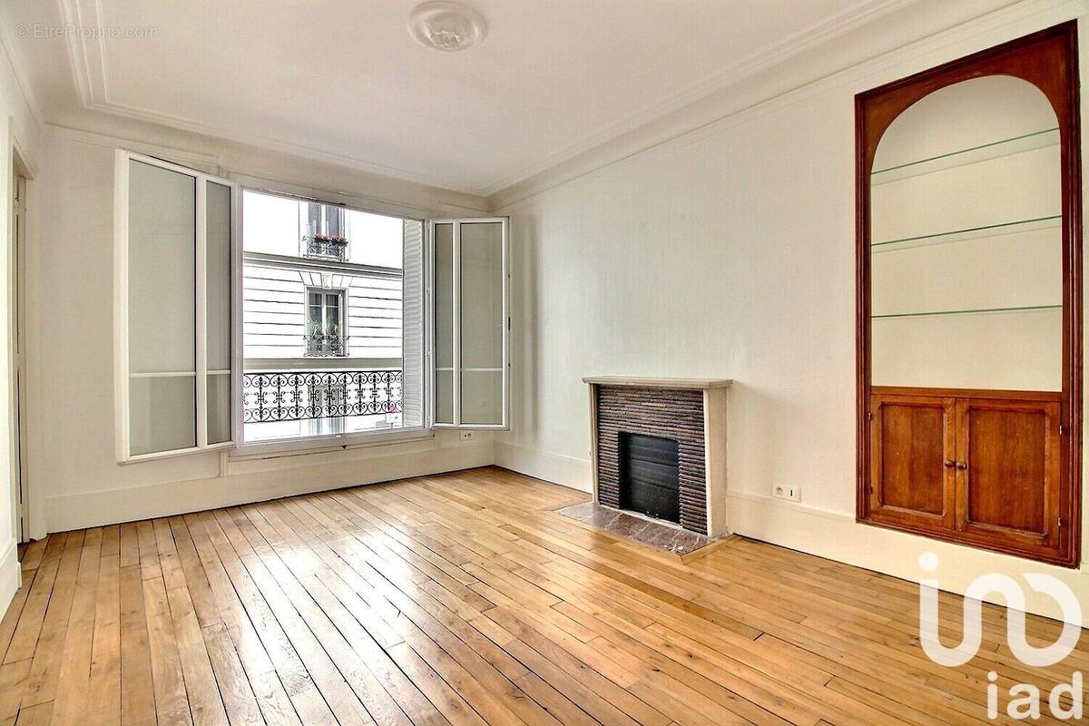 Photo 1 - Appartement à LEVALLOIS-PERRET
