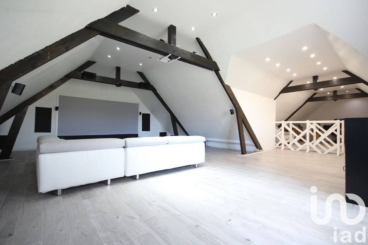 Photo 1 - Maison à BEYNES