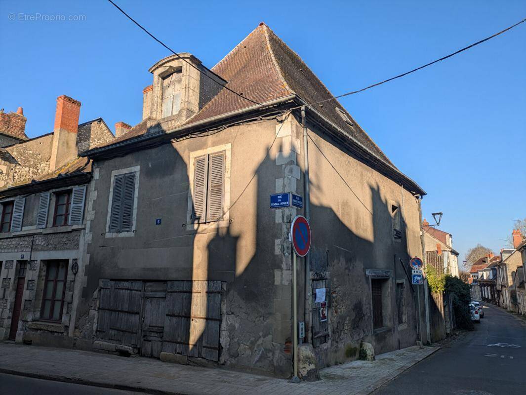 Maison à LA CHARITE-SUR-LOIRE