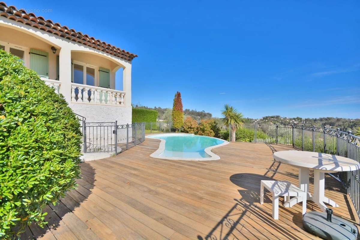 Maison à BIOT