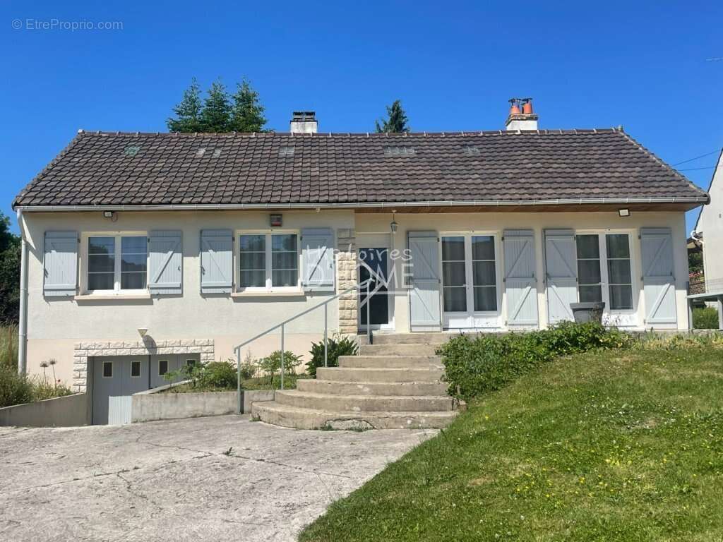 Maison à ROZAY-EN-BRIE