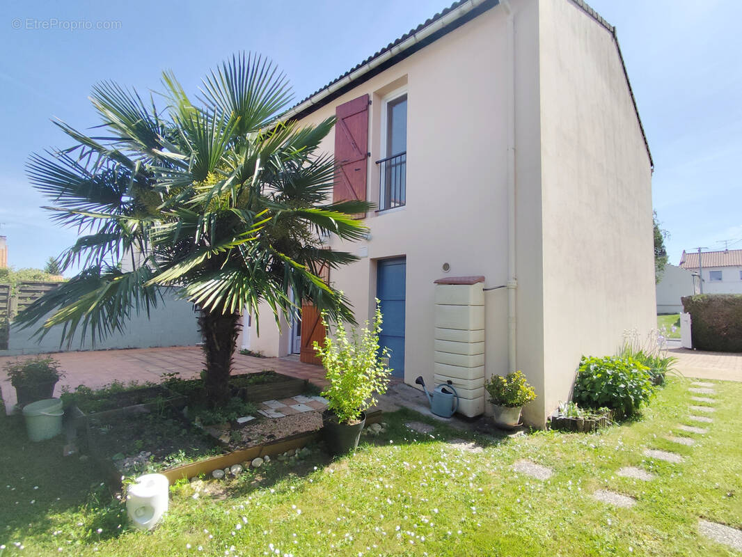 Maison à SAINT-BENOIT
