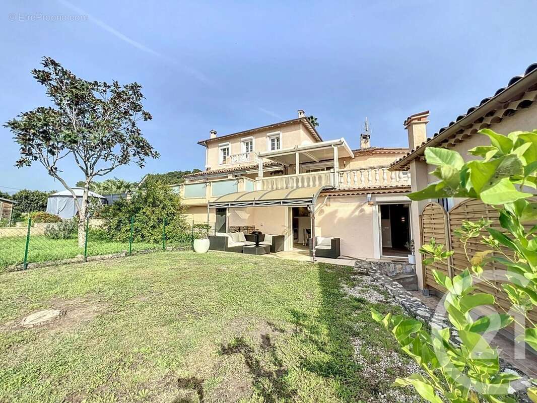 Appartement à BIOT
