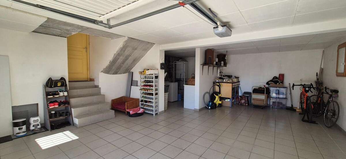Maison à VAULX-EN-VELIN