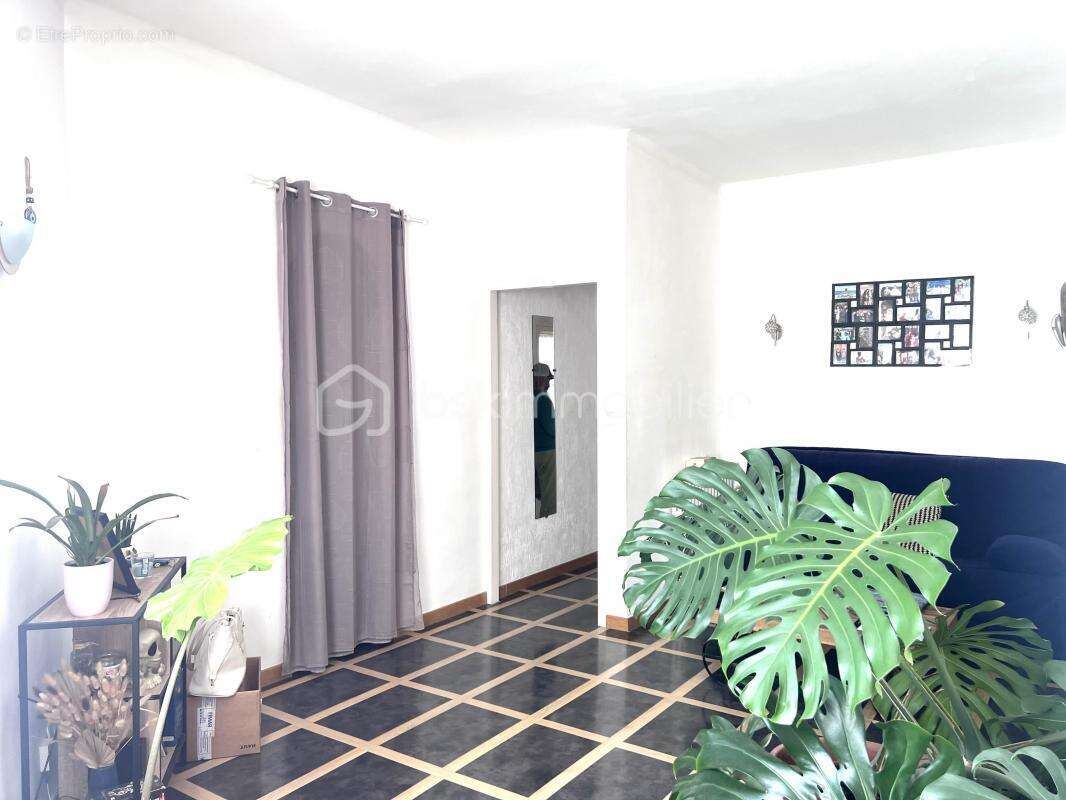 Appartement à FRONTIGNAN