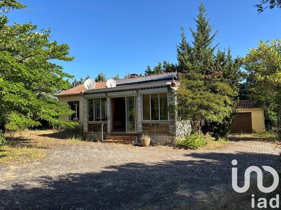Photo 1 - Maison à SAINT-LAURENT-DES-ARBRES