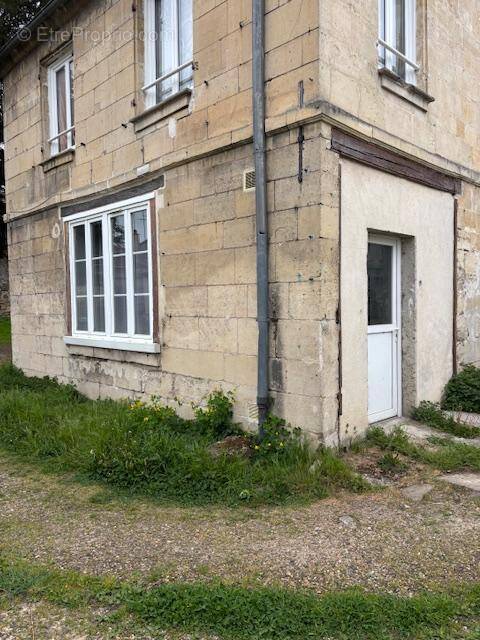 Appartement à SAINT-LEU-D&#039;ESSERENT