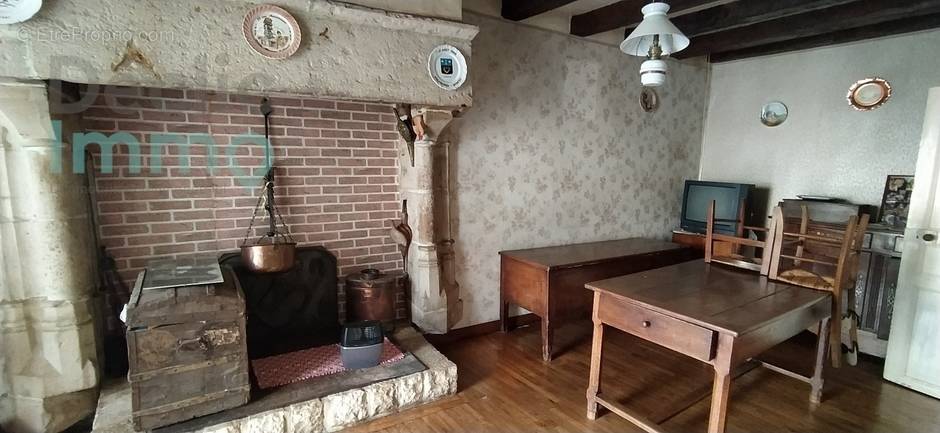 Maison à BENEST