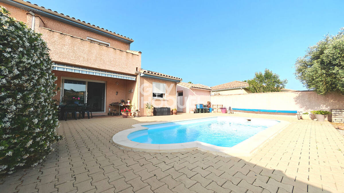 Maison à CANET-EN-ROUSSILLON