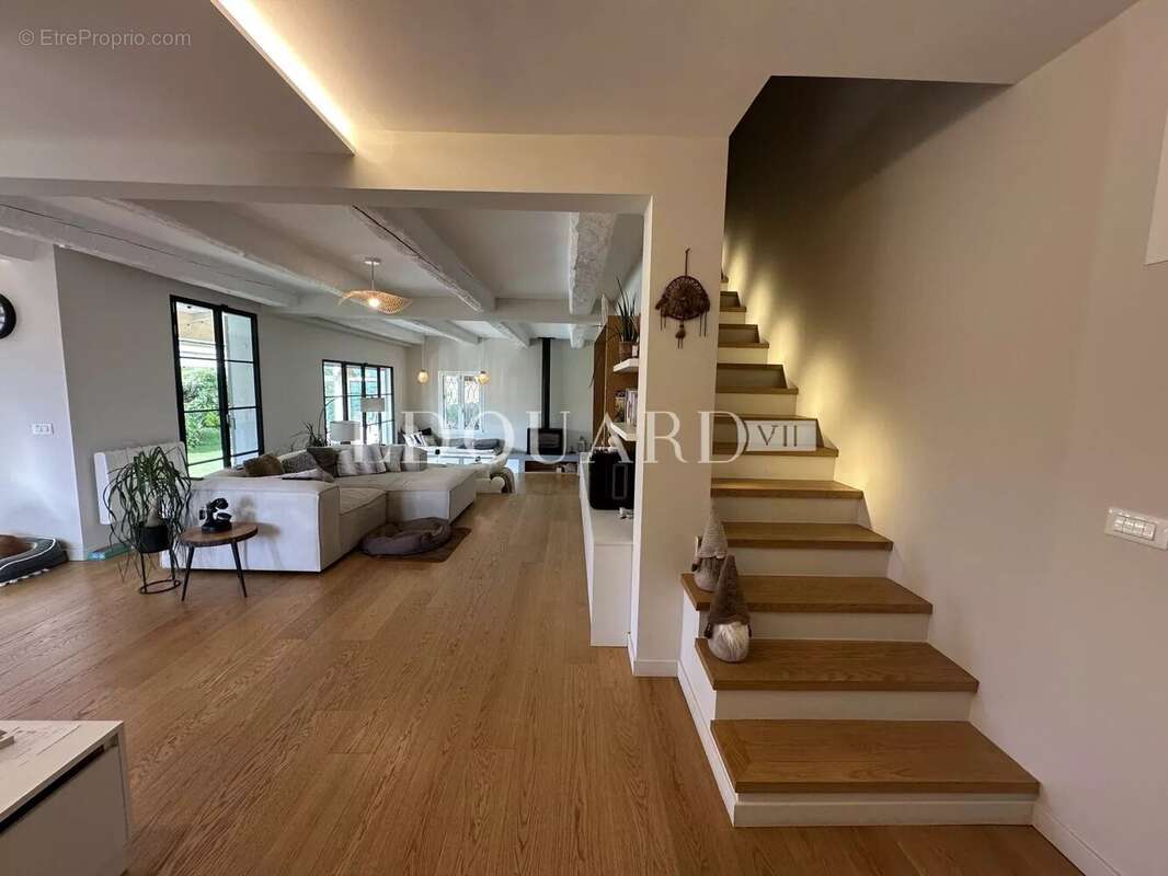 Maison à ROQUEBRUNE-CAP-MARTIN