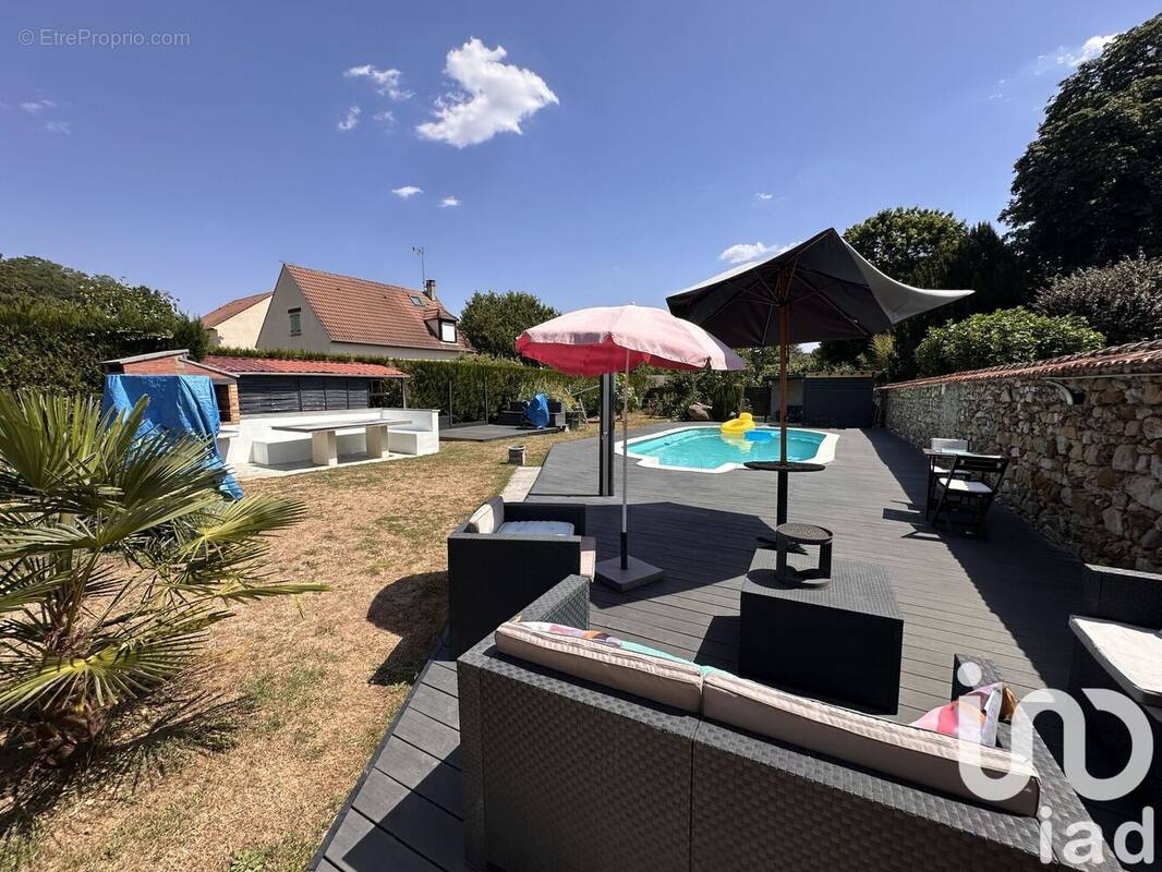 Photo 1 - Maison à LIVRY-SUR-SEINE