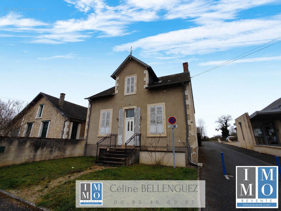 Maison à BENGY-SUR-CRAON