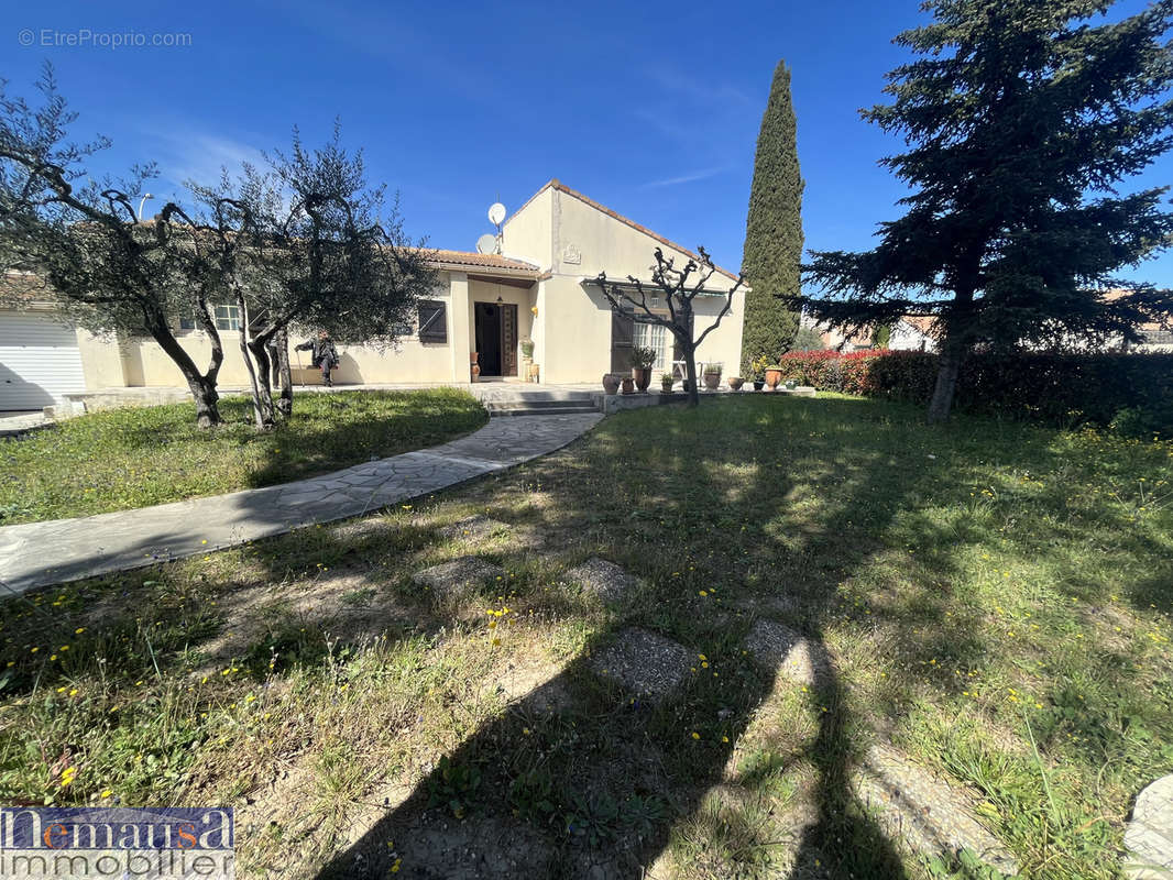 Maison à NIMES