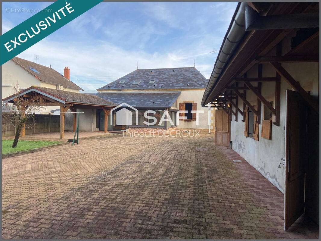 Photo 1 - Maison à GUEUGNON