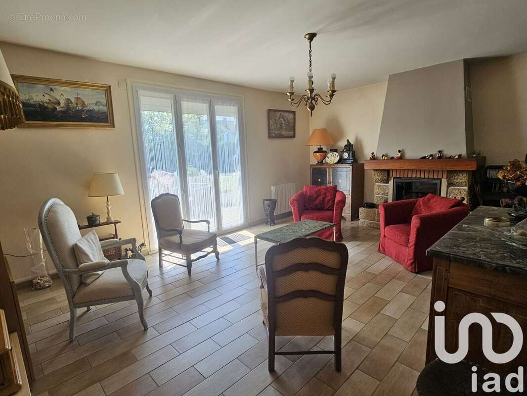 Photo 4 - Maison à LES ESSARTS-LE-ROI