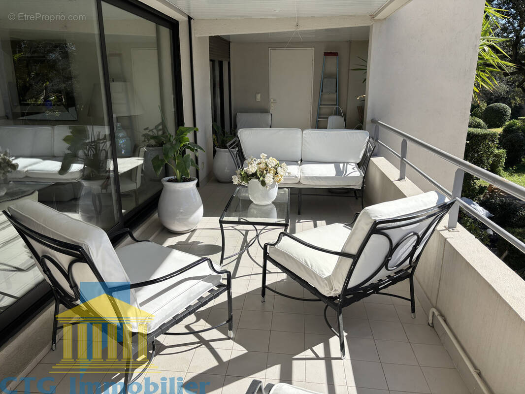 Appartement à MARSEILLE-8E