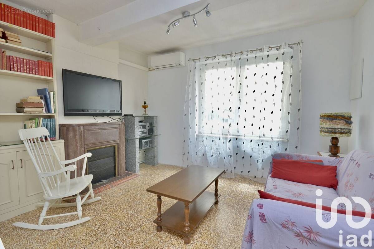 Photo 1 - Maison à LEZIGNAN-CORBIERES