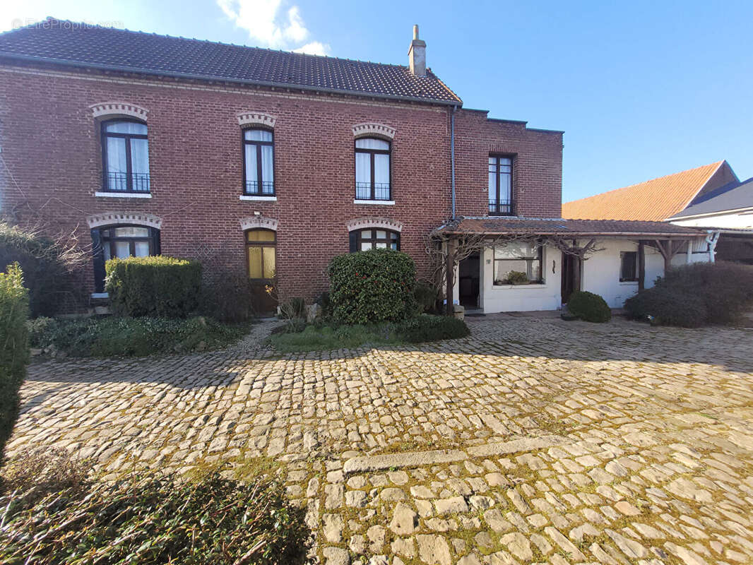 Maison à VIMY