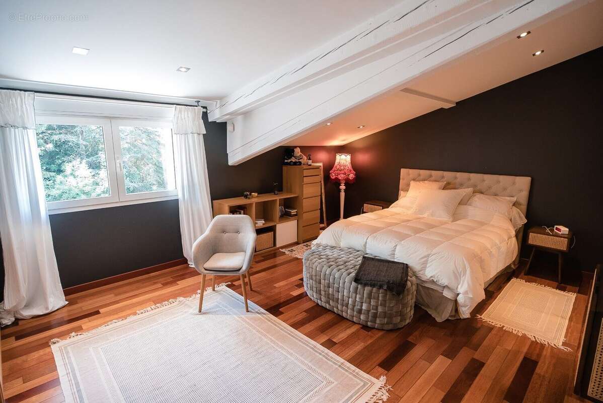 Maison à CORENC