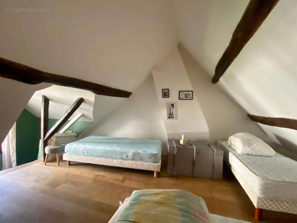 Maison à ETAMPES