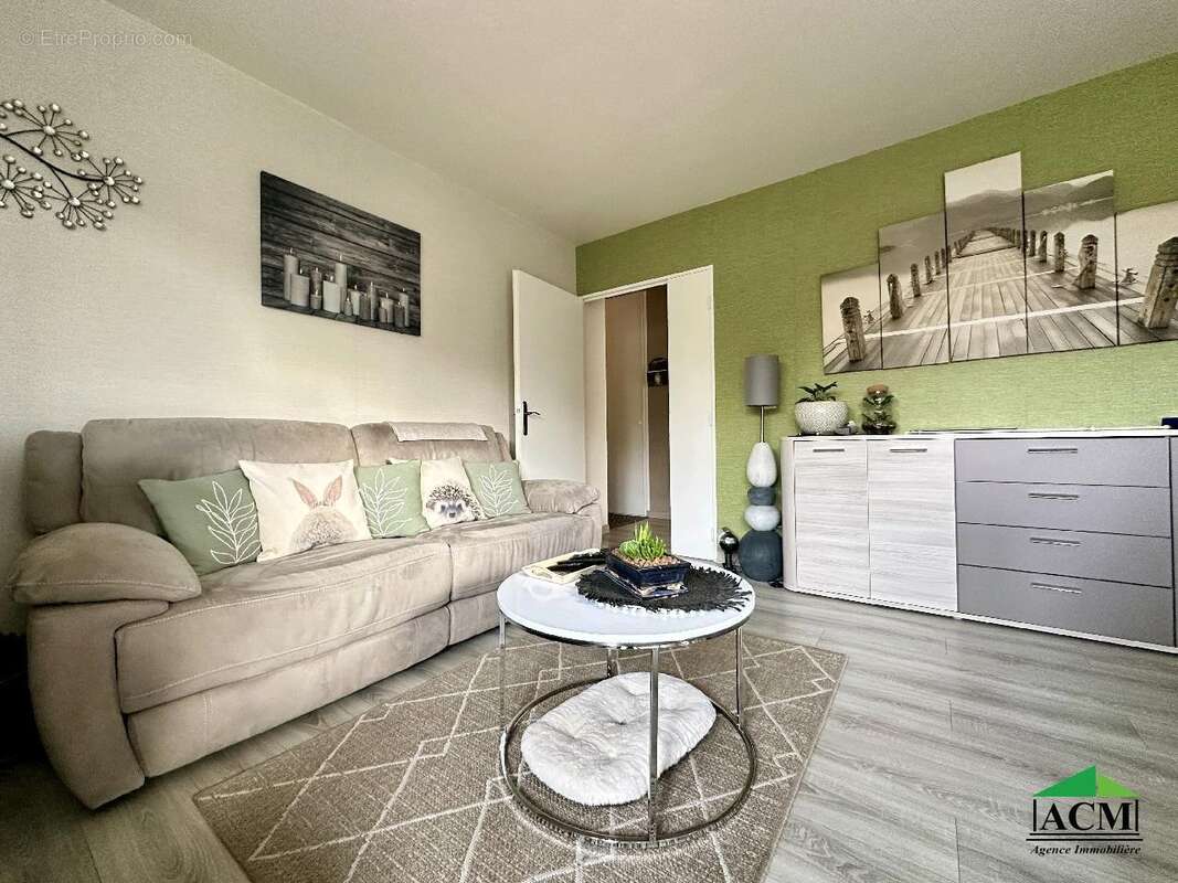 Appartement à MERY-SUR-OISE