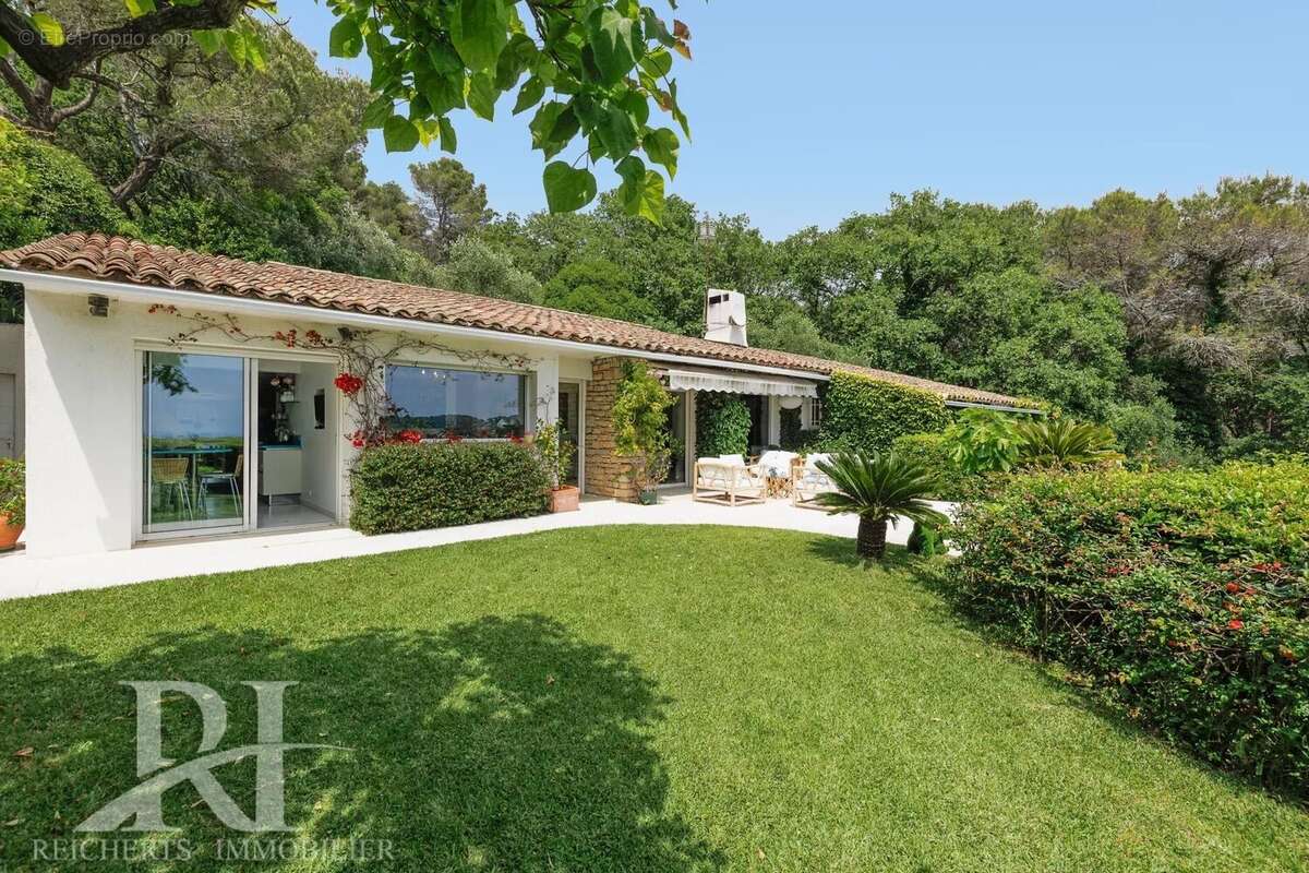 Maison à MOUGINS